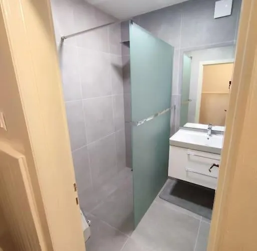 Apartmán Priestranny Apartman- S Vynikajucou Dostupnostou Bratislava