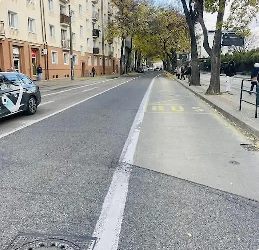 Priestranny Apartman- S Vynikajucou Dostupnostou *