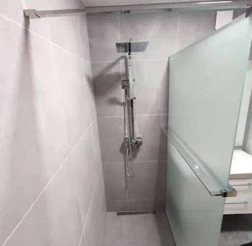 Priestranny Apartman- S Vynikajucou Dostupnostou Bratislava